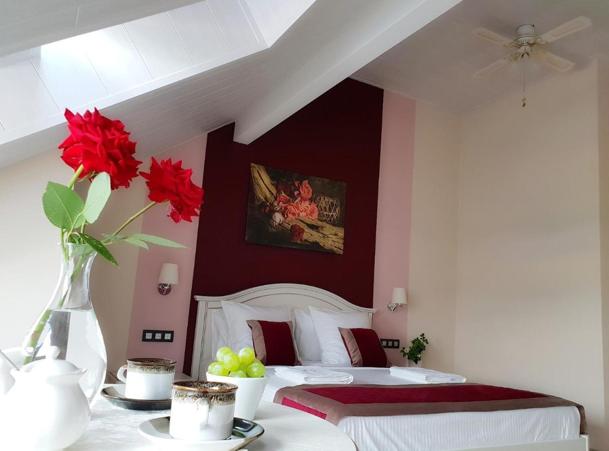 B&B Secret Garden Adults Only Voeren Luaran gambar