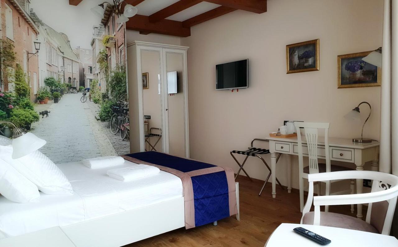 B&B Secret Garden Adults Only Voeren Luaran gambar