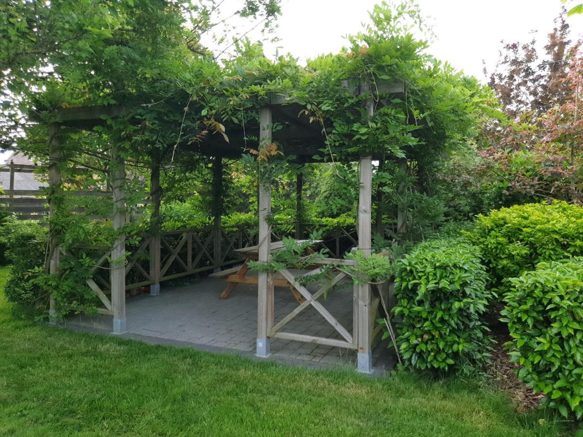 B&B Secret Garden Adults Only Voeren Luaran gambar