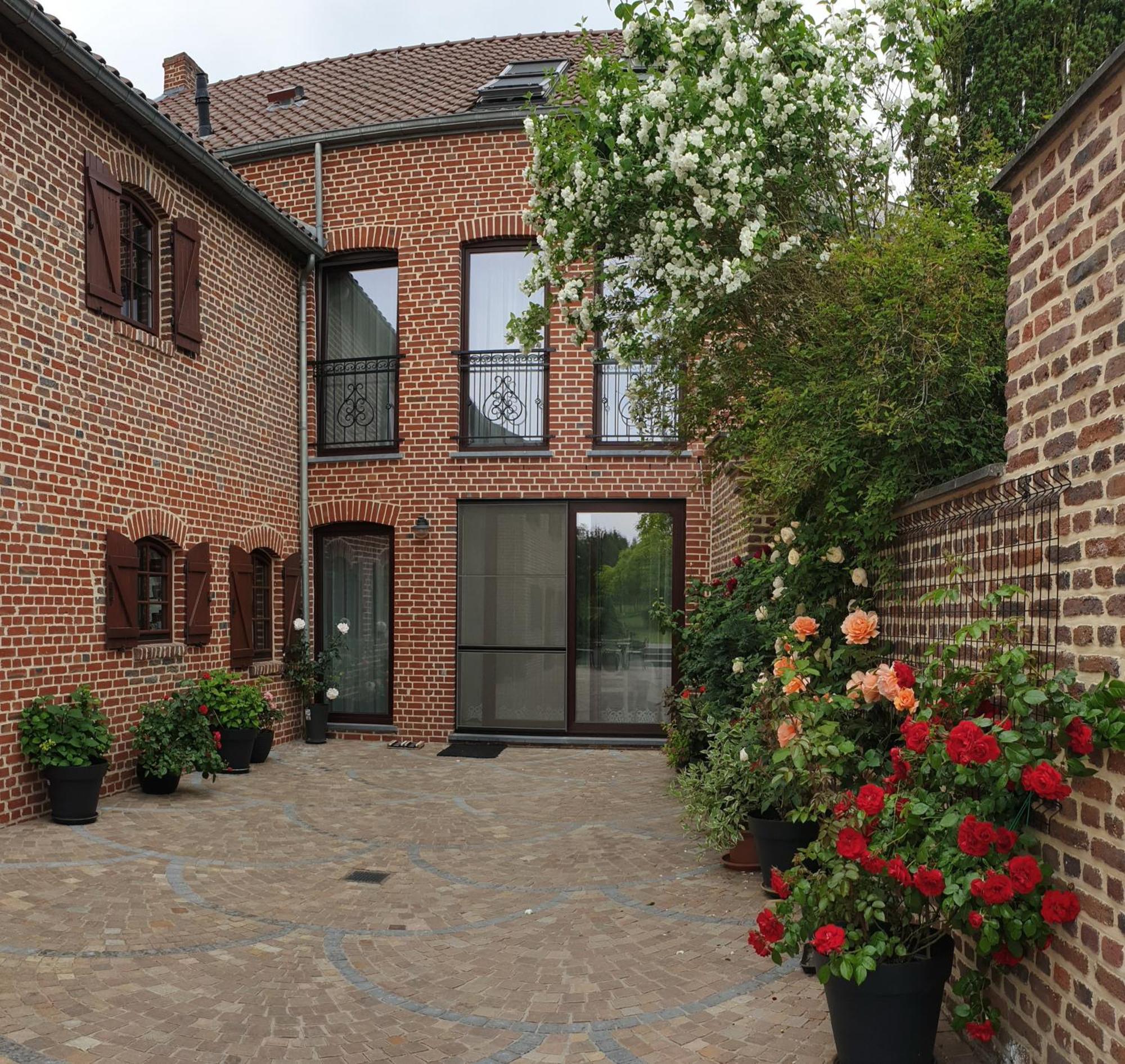 B&B Secret Garden Adults Only Voeren Luaran gambar
